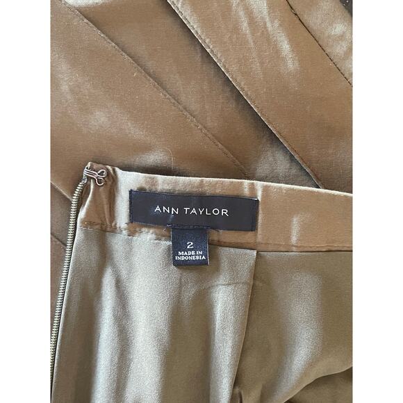 Ann Taylor Dark Green Poplin Pleated Skirt Size 2 - Picture 6 of 6